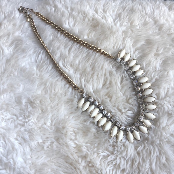 J. Crew Jewelry - J Crew Stunning White Statement Necklace!